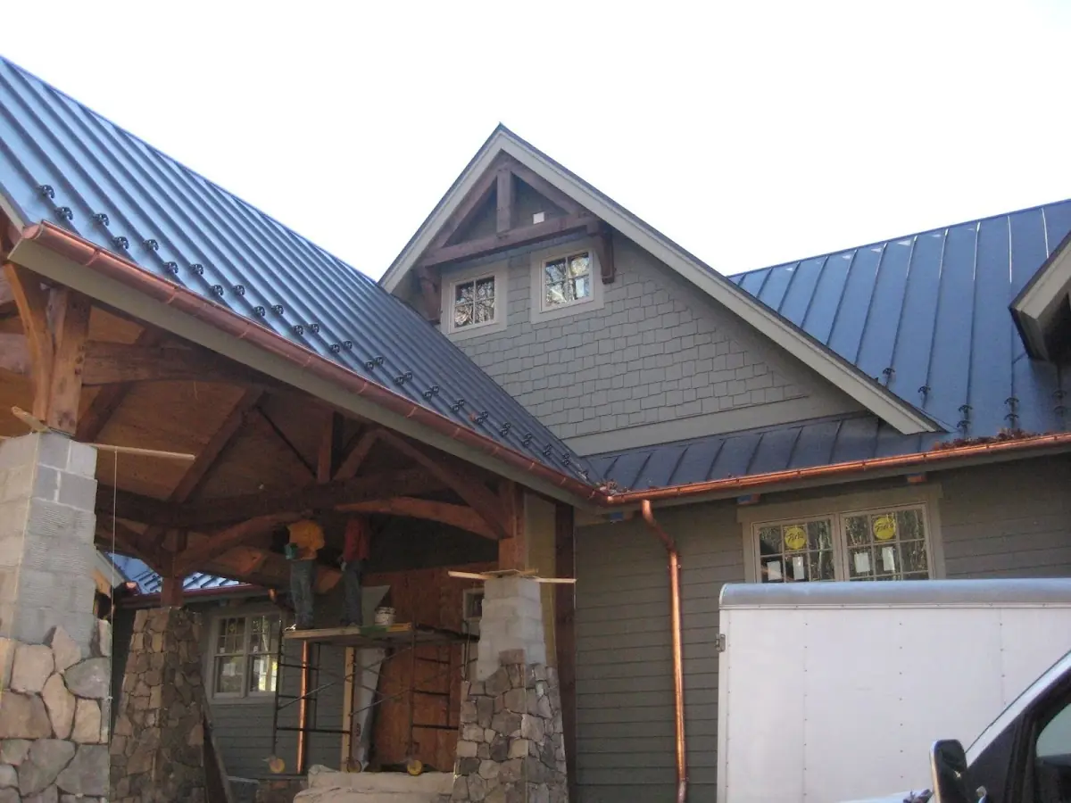 Craftsman Roofing team delivering quality roofing work in Magnolia Square